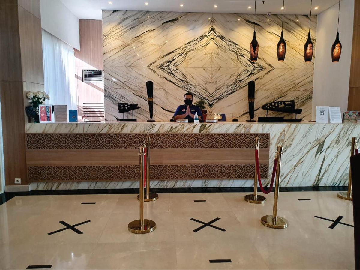 Swiss-Belhotel Papua Jaya Pura Eksteriør bilde