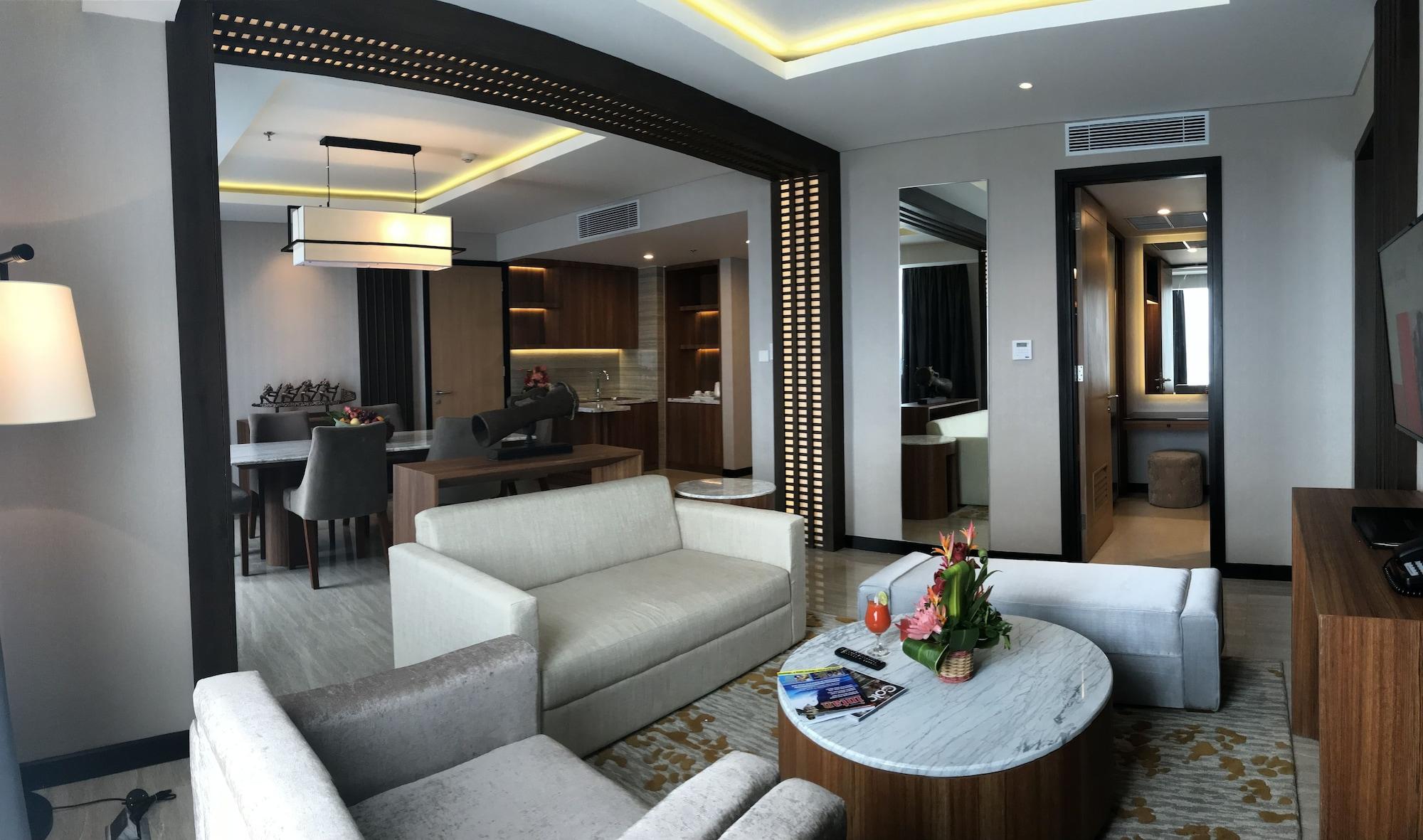 Swiss-Belhotel Papua Jaya Pura Eksteriør bilde