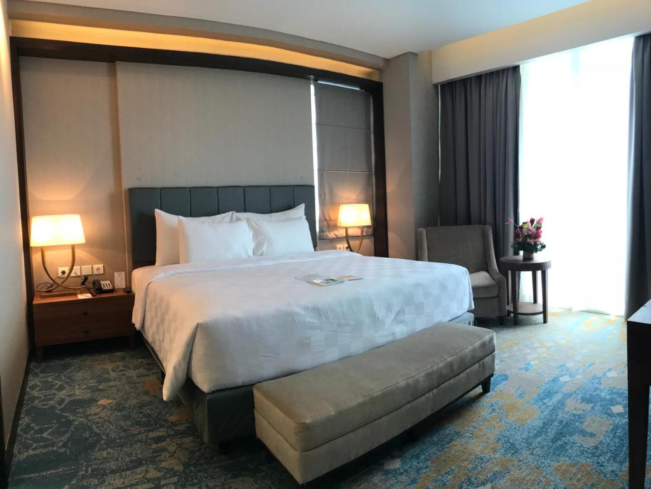 Swiss-Belhotel Papua Jaya Pura Eksteriør bilde